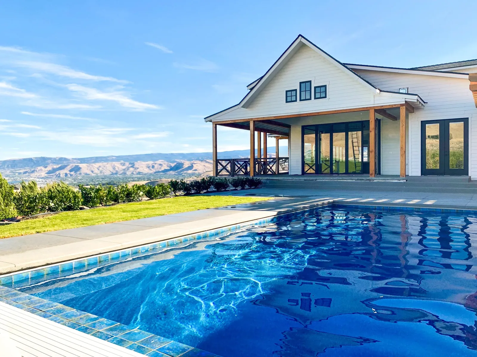 Modern Farmhouse